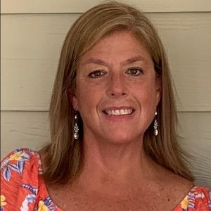 Meet your Posher, Daphne